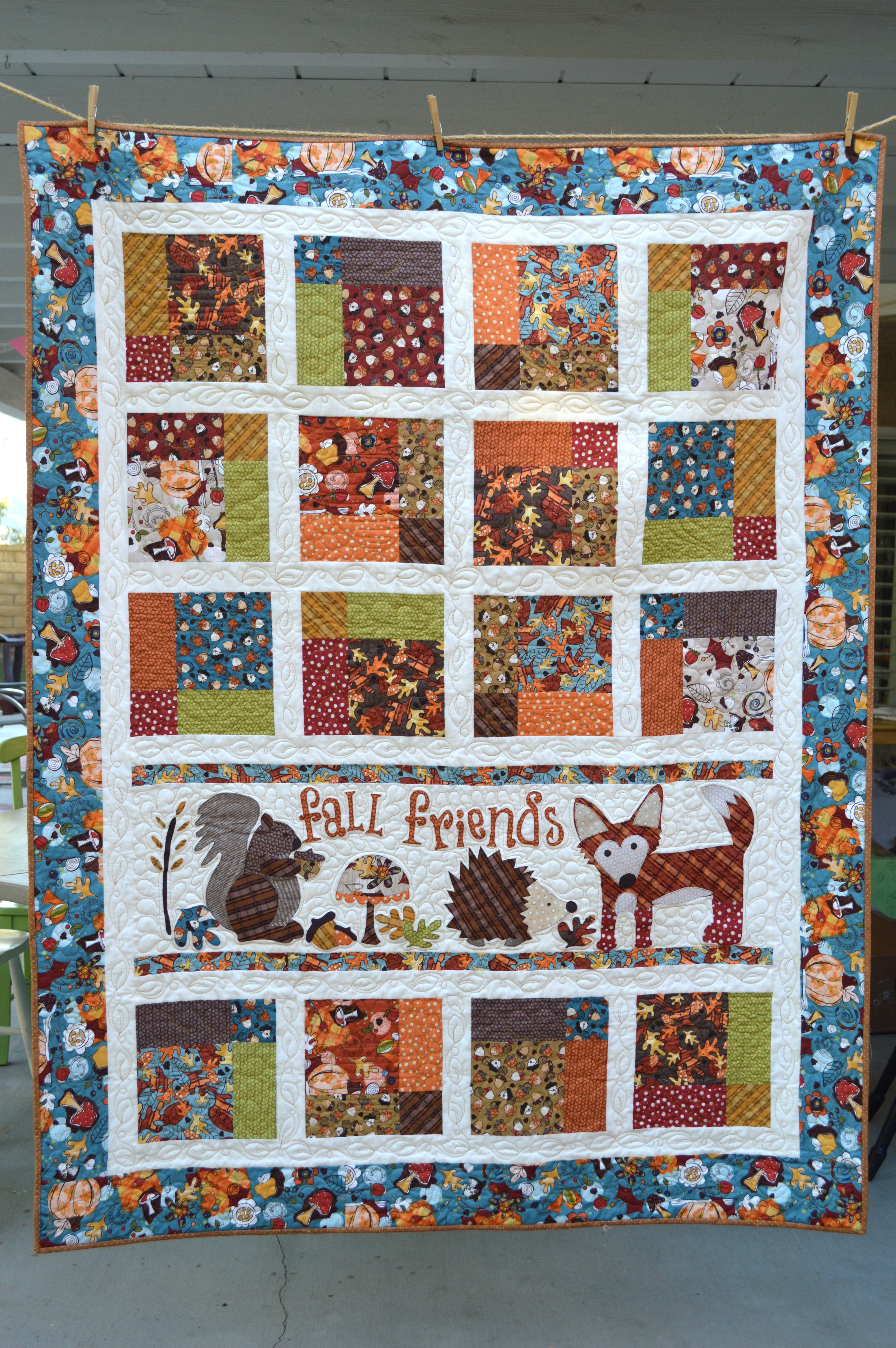 fall-friends-applique-quilt-blogger-s-quilt-festival-entry