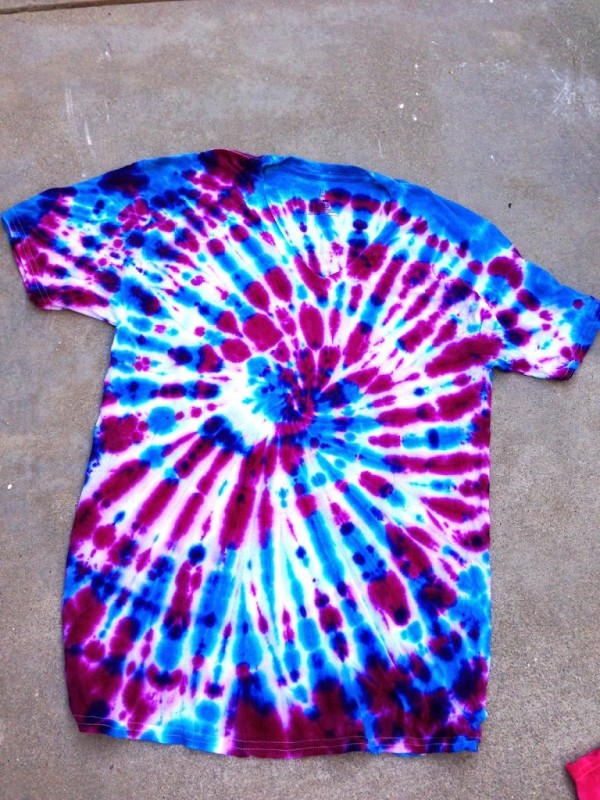 Tie-Dye 101 {the classic spiral|}