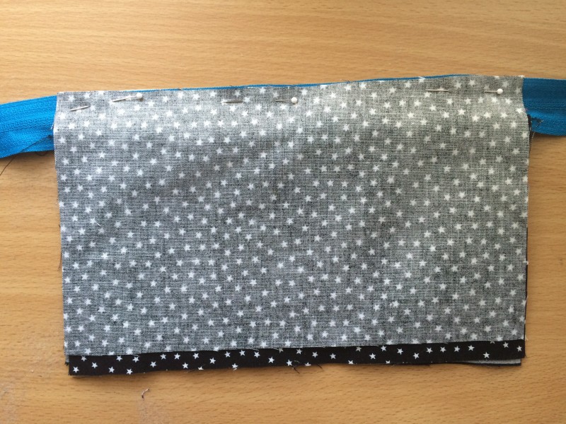 Soccer Zipper Pouch Tutorial