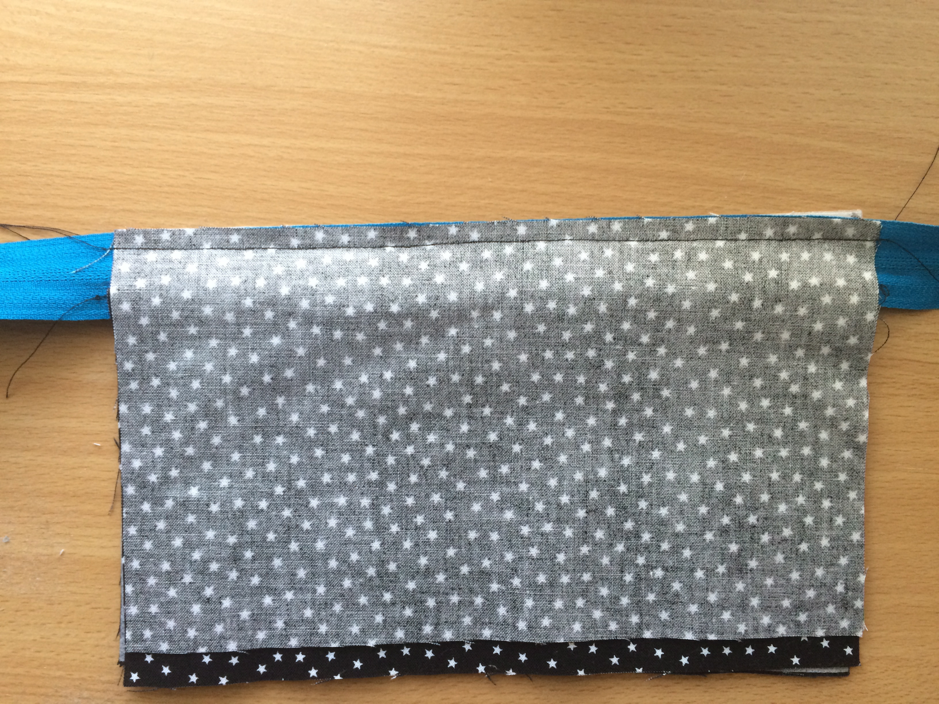 Soccer Zipper Pouch Tutorial