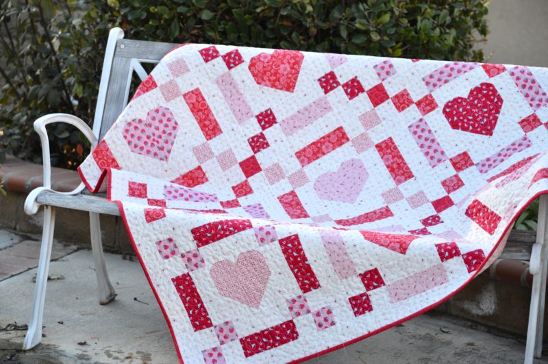 chains-of-love-5-fat-quarter-fun-quilt