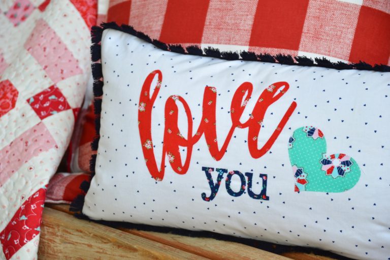 How to Applique Words {LOVE YOU Pillow}